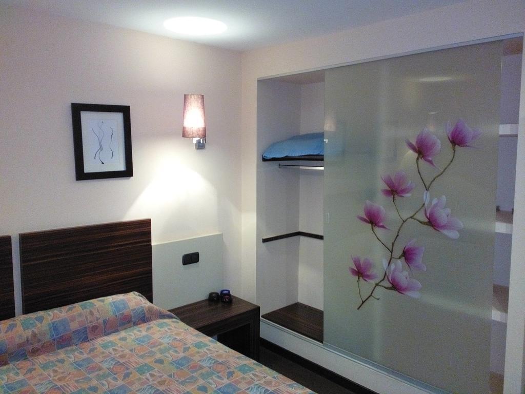 Hostal - Restaurante Asador Esperanza อูเอสกา ห้อง รูปภาพ